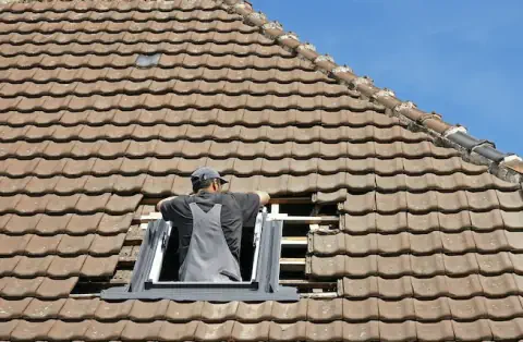 Pose de velux à Berneuil
